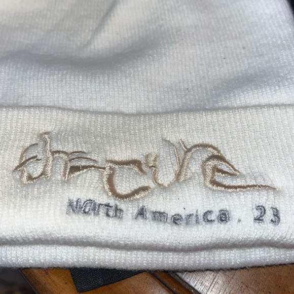 The Cure Band Merch! - Picture 3 of 4